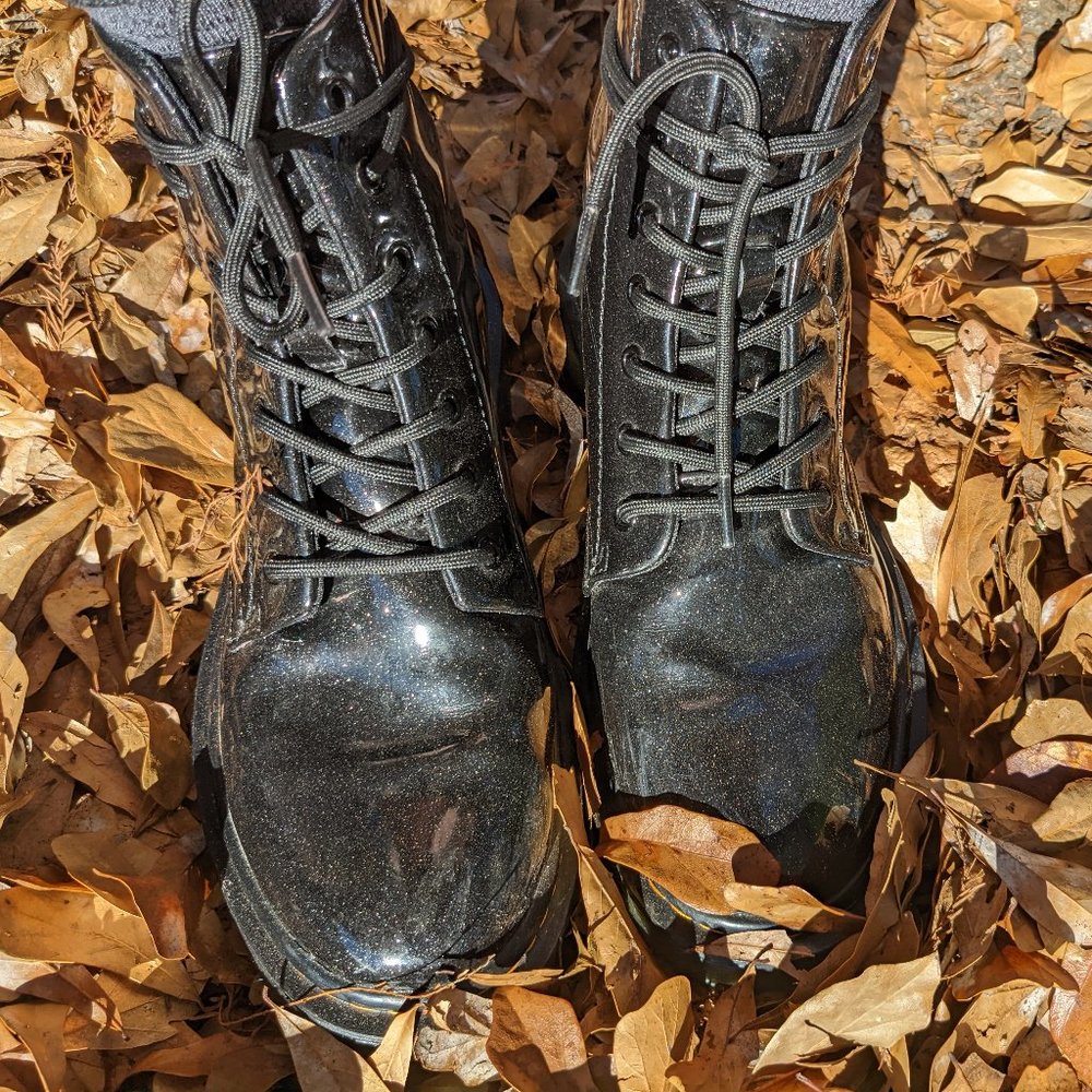 Dr. Martens Airwair Luana Black Glitter Patent Leather Combat Boots 9